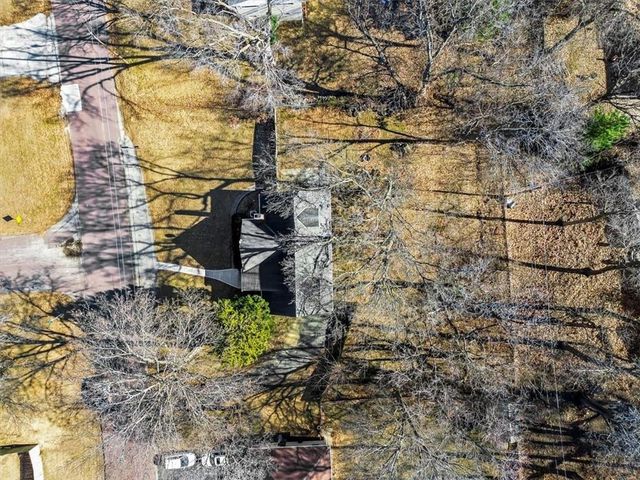 403 NE 61st Terrace, Kansas City, MO 64118