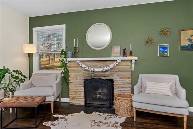 403 NE 61st Terrace, Kansas City, MO 64118