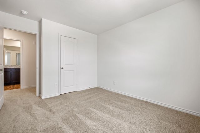 14301 Prairie Sod LN, Elgin, TX 78621