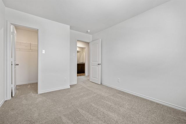14301 Prairie Sod LN, Elgin, TX 78621