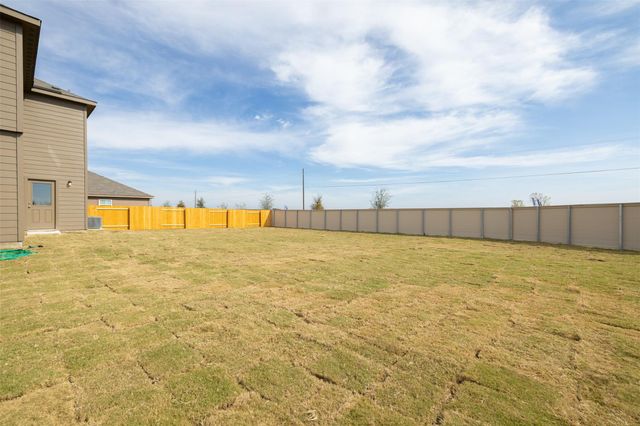 14301 Prairie Sod LN, Elgin, TX 78621