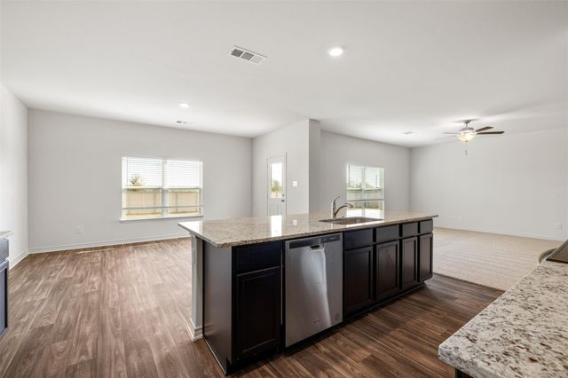 14301 Prairie Sod LN, Elgin, TX 78621