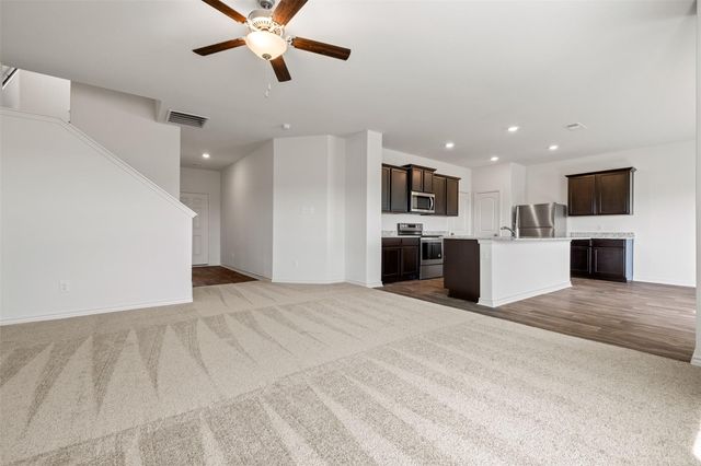 14301 Prairie Sod LN, Elgin, TX 78621
