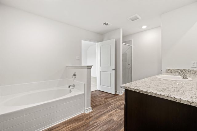 14301 Prairie Sod LN, Elgin, TX 78621