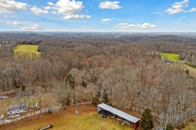 3944 Crawford Rd, Silver Point, TN 38582