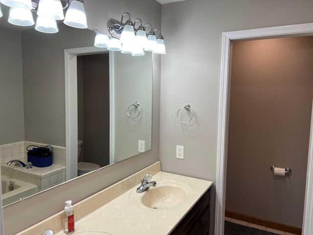 3875 Pinewood Avenue, Springfield, OH 45502