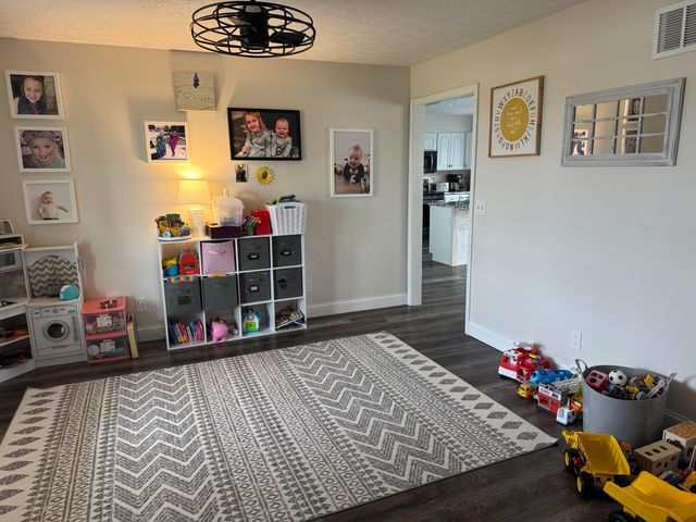 3875 Pinewood Avenue, Springfield, OH 45502