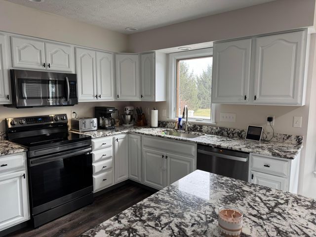 3875 Pinewood Avenue, Springfield, OH 45502