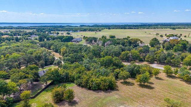 Lot 119 Boat Slip A11 Waters Edge Drive, Corsicana, TX 75109