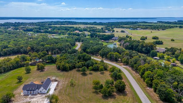 Lot 119 Boat Slip A11 Waters Edge Drive, Corsicana, TX 75109