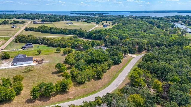 Lot 119 Boat Slip A11 Waters Edge Drive, Corsicana, TX 75109