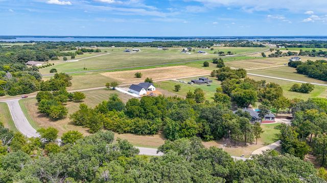 Lot 119 Boat Slip A11 Waters Edge Drive, Corsicana, TX 75109