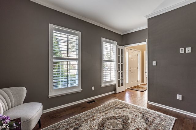 5922 Garden Gate Way, Carmel, IN 46033