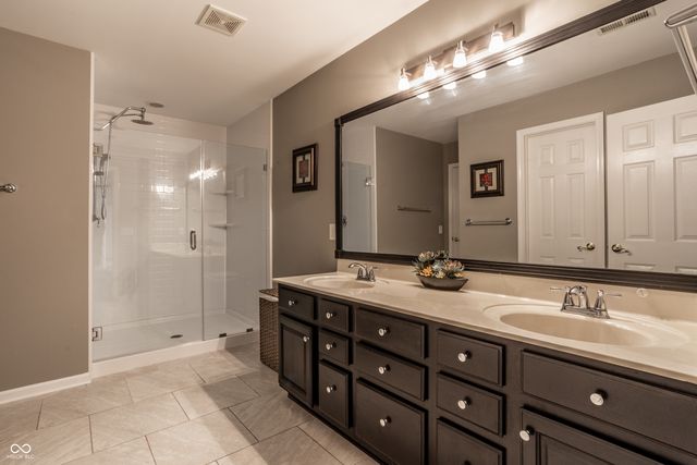 5922 Garden Gate Way, Carmel, IN 46033