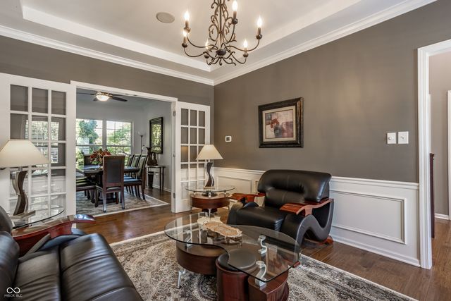 5922 Garden Gate Way, Carmel, IN 46033