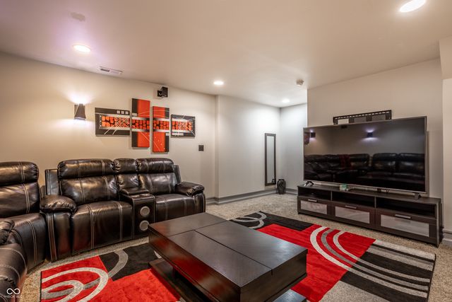 5922 Garden Gate Way, Carmel, IN 46033