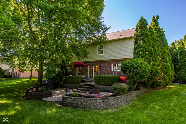 5922 Garden Gate Way, Carmel, IN 46033