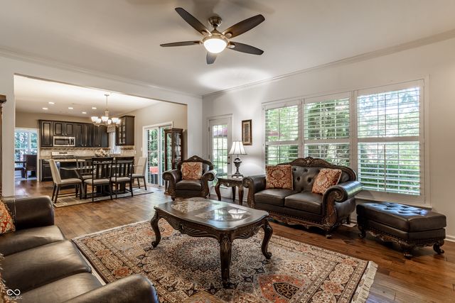 5922 Garden Gate Way, Carmel, IN 46033