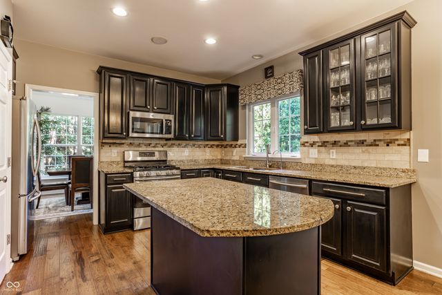 5922 Garden Gate Way, Carmel, IN 46033