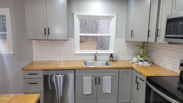 6561 Huntsboro Road, Oxford, NC 27565