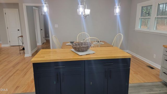 6561 Huntsboro Road, Oxford, NC 27565