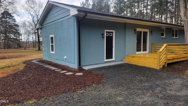 6561 Huntsboro Road, Oxford, NC 27565