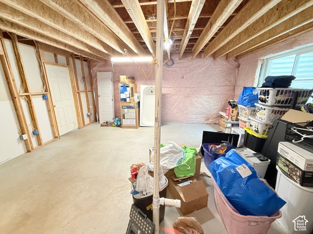 5068 W BEAR TRAP DR, South Jordan, UT 84009