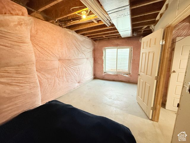 5068 W BEAR TRAP DR, South Jordan, UT 84009