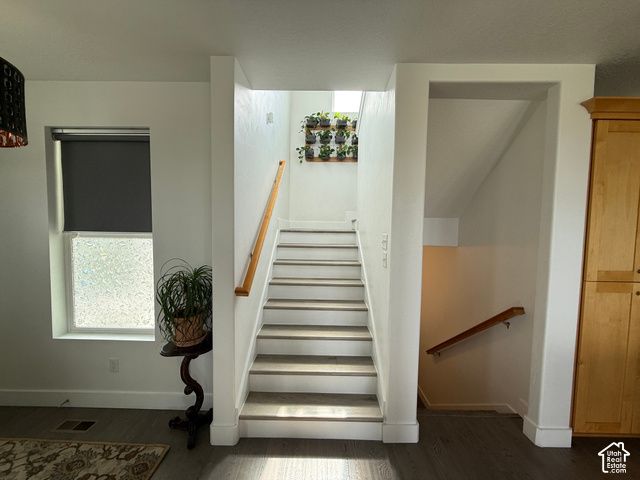 5068 W BEAR TRAP DR, South Jordan, UT 84009