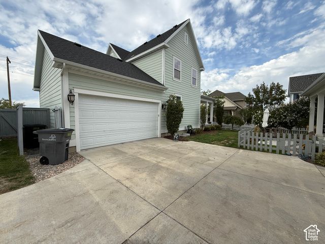5068 W BEAR TRAP DR, South Jordan, UT 84009