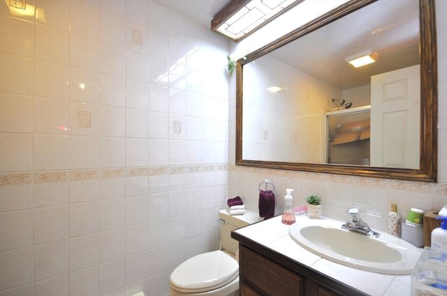 125 Walnut St, Bridgewater, MA 02324