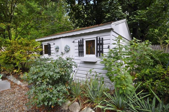 125 Walnut St, Bridgewater, MA 02324