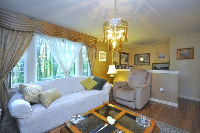 125 Walnut St, Bridgewater, MA 02324