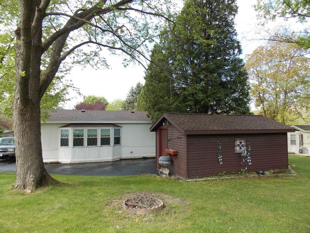 355 Skyline Drive, Edgerton, WI 53534