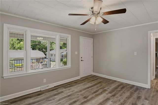 1214 Gholson Avenue, Winston-salem, NC 27107