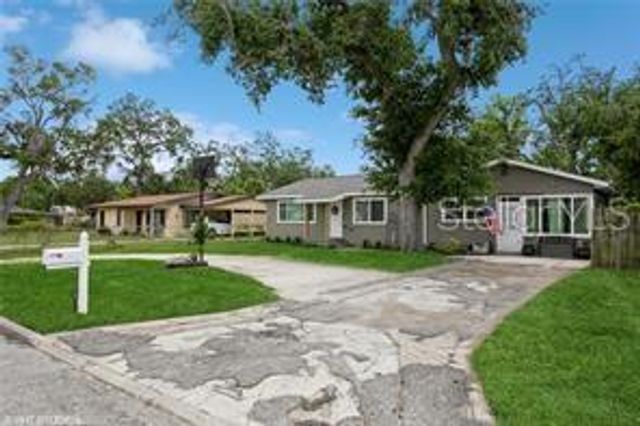 1813 5TH STREET W, Palmetto, FL 34221