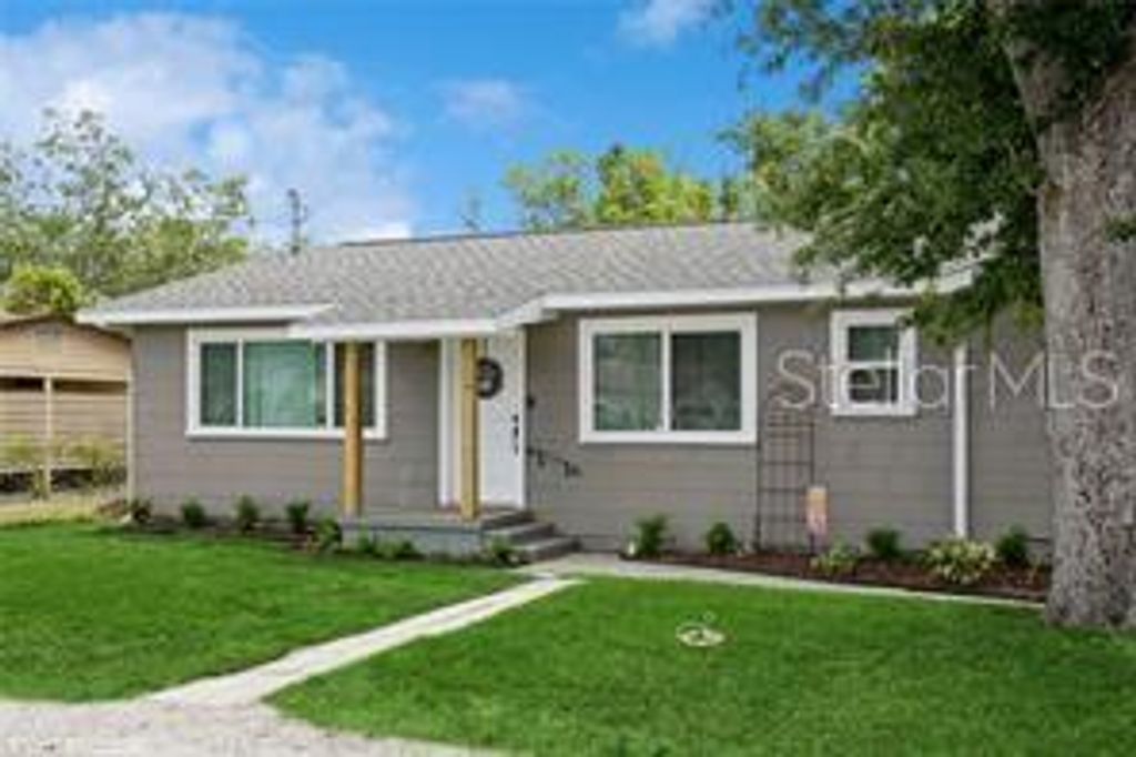 1813 5TH STREET W, Palmetto, FL 34221