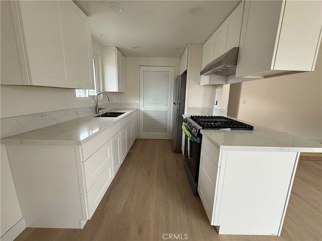 16752 Sims A, Huntington Beach, CA 92649