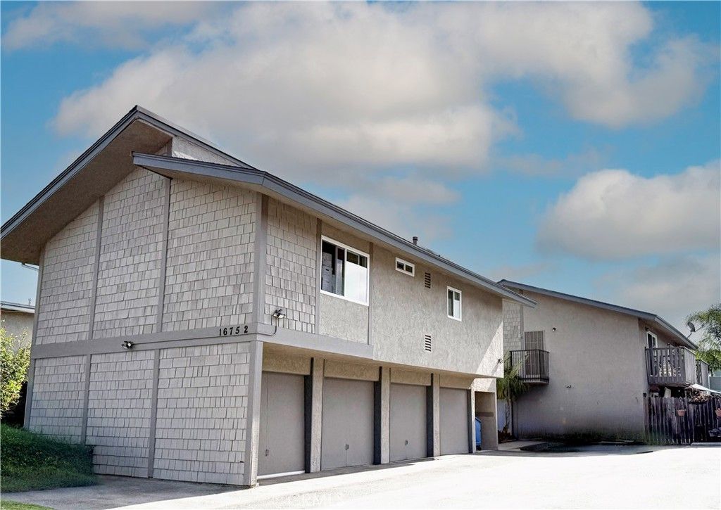 16752 Sims A, Huntington Beach, CA 92649