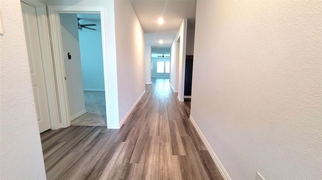 263 Sunshine Lane, Lavon, TX 75166