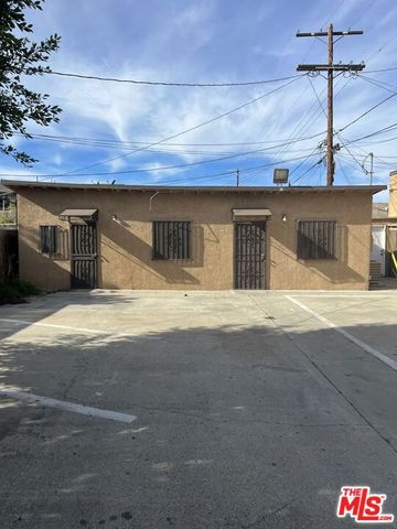 6611 S San Pedro Street, Los Angeles, CA 90003