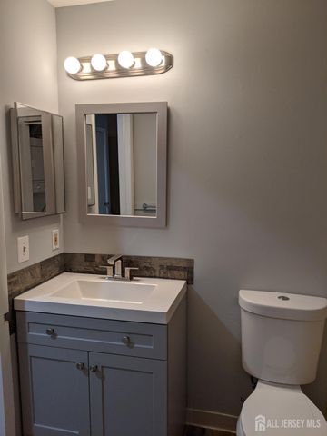 4805 Ravens Crest Drive 4805, Plainsboro, NJ 08536