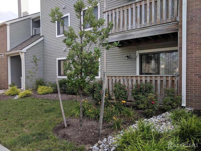 4805 Ravens Crest Drive 4805, Plainsboro, NJ 08536