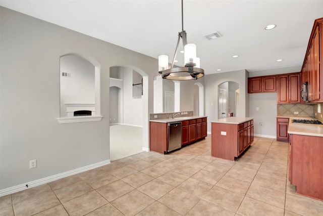 8901 Bent Tree Drive, Mckinney, TX 75072