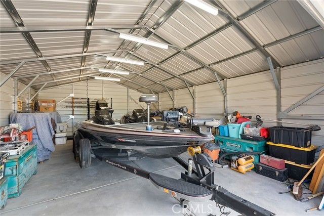 18125 Hackberry Street, Hesperia, CA 92345