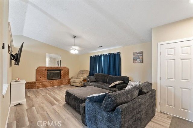 18125 Hackberry Street, Hesperia, CA 92345