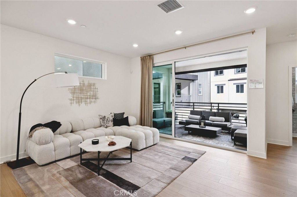 1697 Constellation Drive, San Pedro, CA 90732 — photo 3