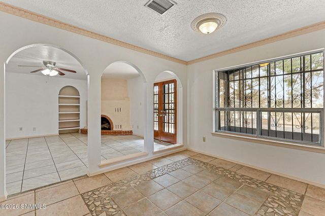 3301 Jupiter Road, Las Cruces, NM 88012