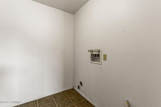 3301 Jupiter Road, Las Cruces, NM 88012