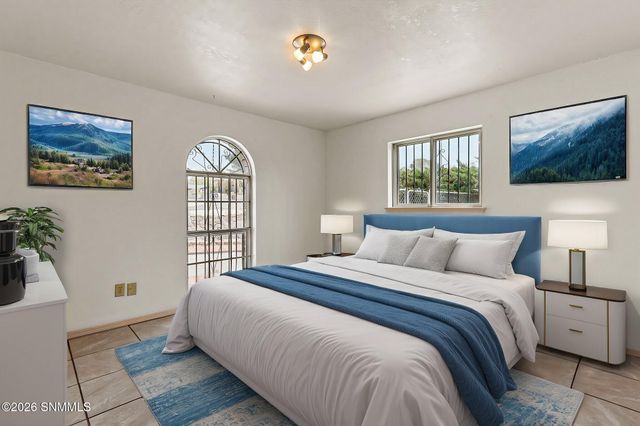 3301 Jupiter Road, Las Cruces, NM 88012